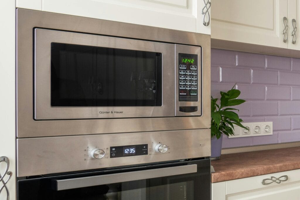 Top 5 Best Microwave Wall Oven Combo Units - Is a Microwave Wall Oven Combo Worth It?